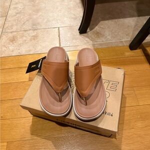 FITVILLE women’s Queenesque V1 Flip Flops